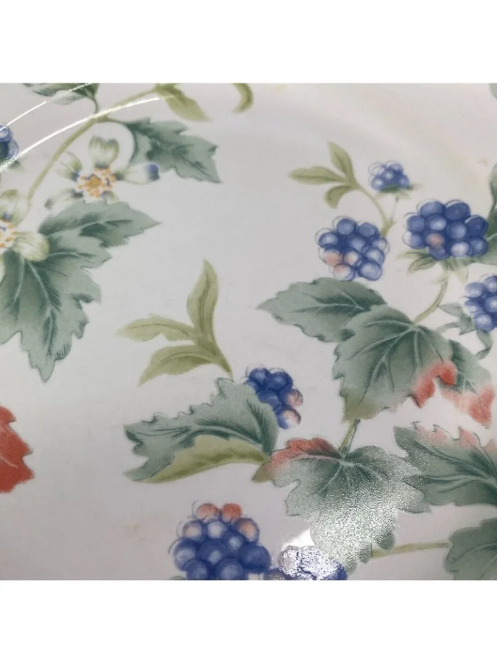 Vintage Julie Pople Avon COUNTRY FRUIT COLLECTION Porcelain Salad Plate Set 4